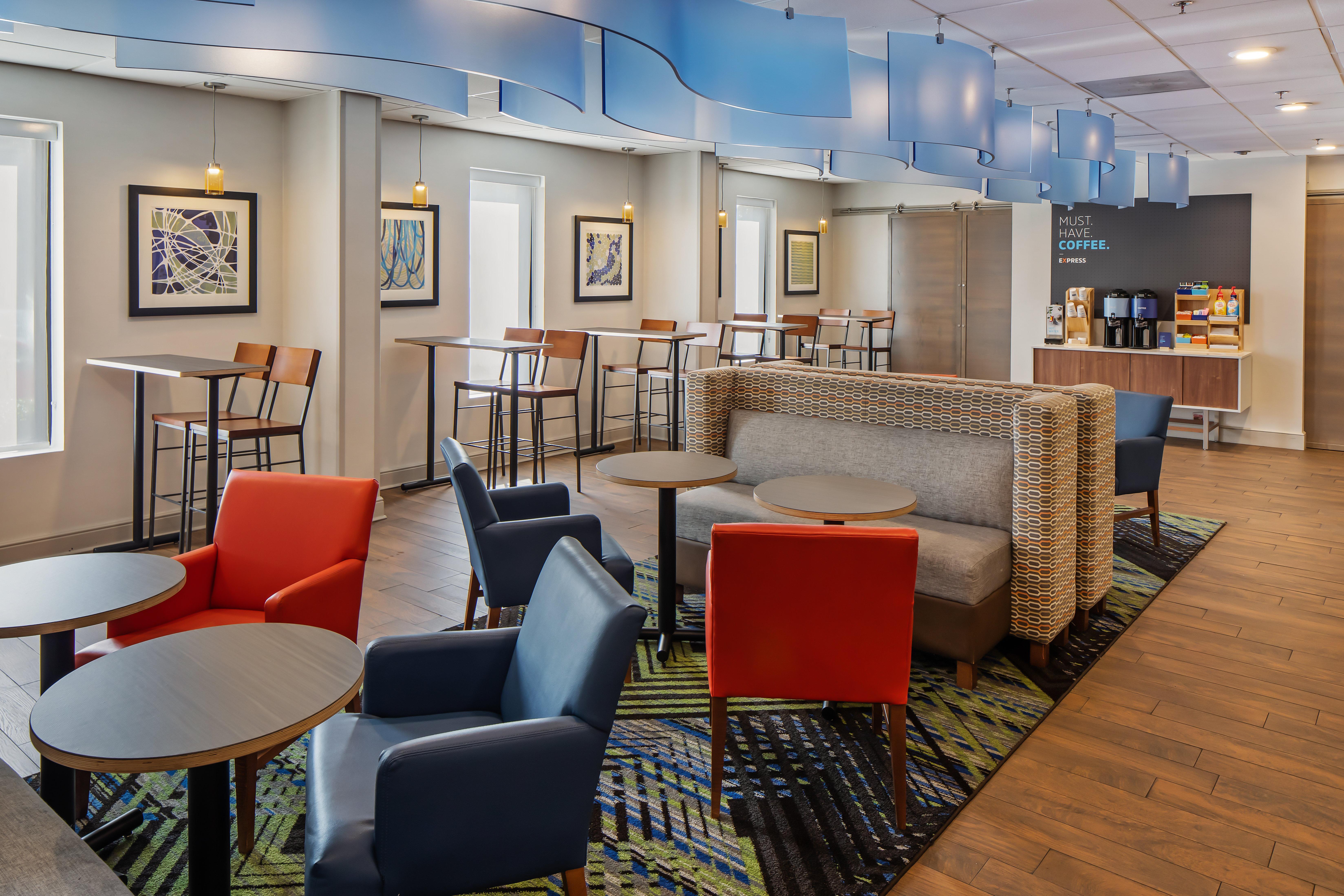 Holiday Inn Express Atlanta Airport-College Park By Ihg Εξωτερικό φωτογραφία