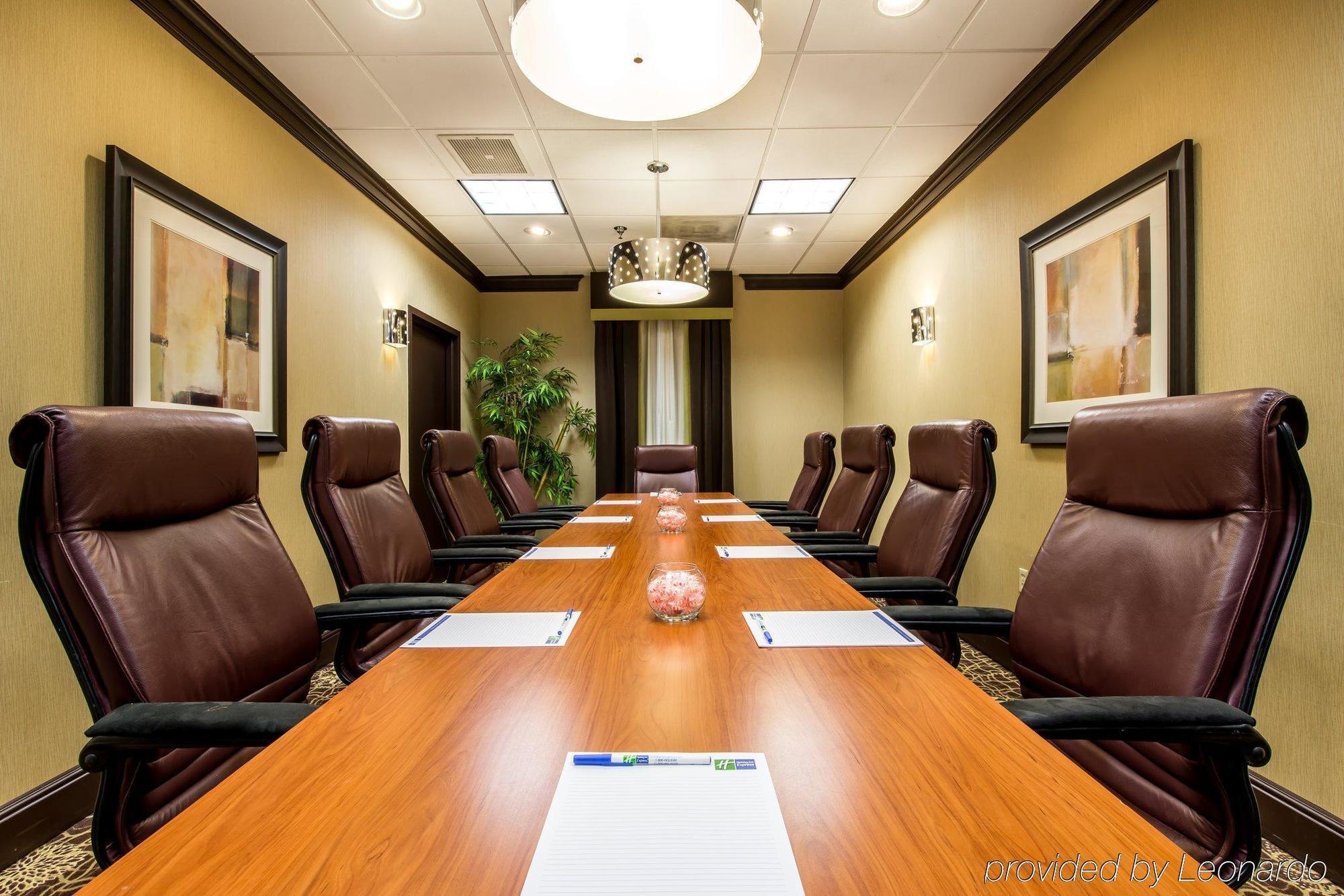 Holiday Inn Express Atlanta Airport-College Park By Ihg Εξωτερικό φωτογραφία