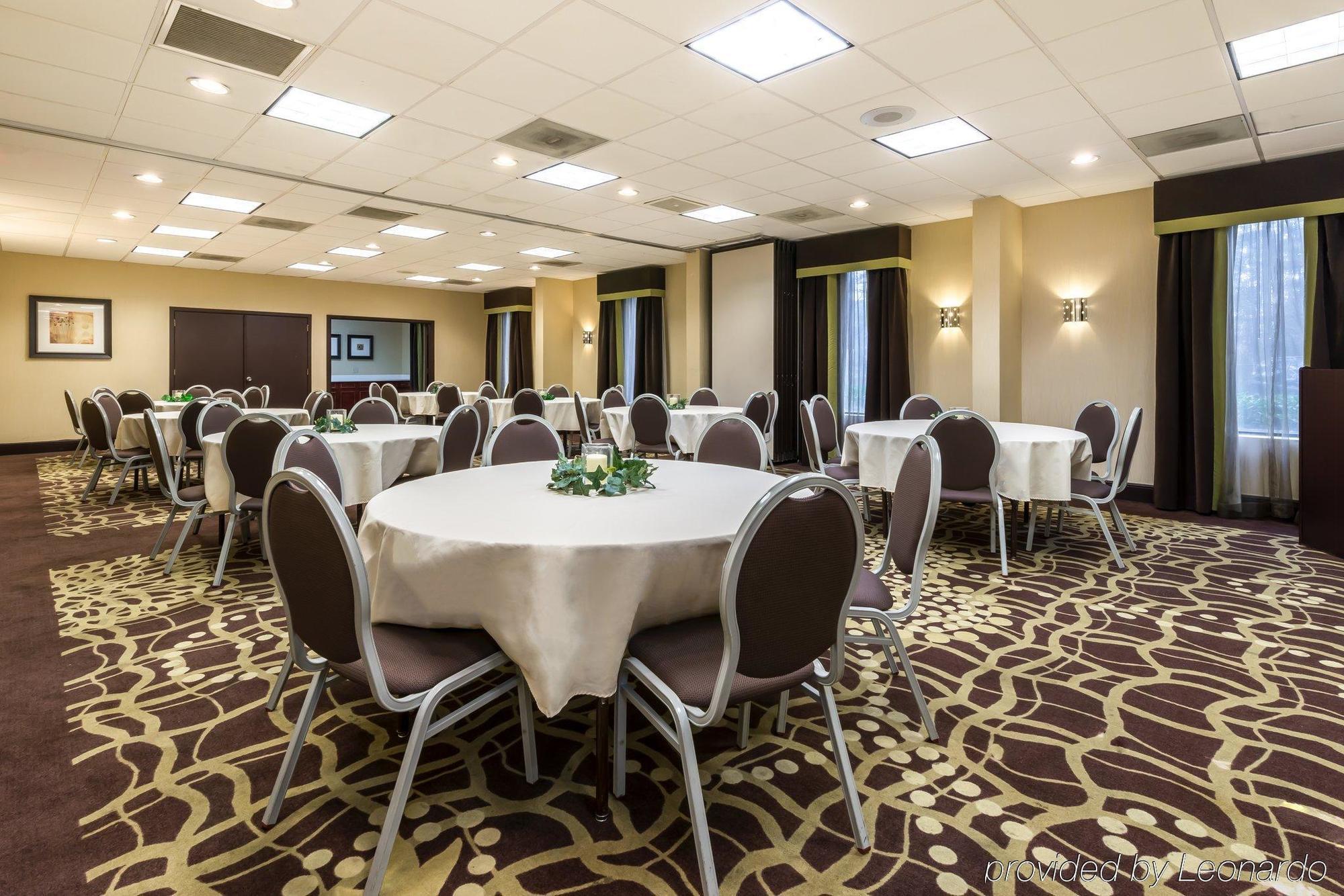Holiday Inn Express Atlanta Airport-College Park By Ihg Εξωτερικό φωτογραφία