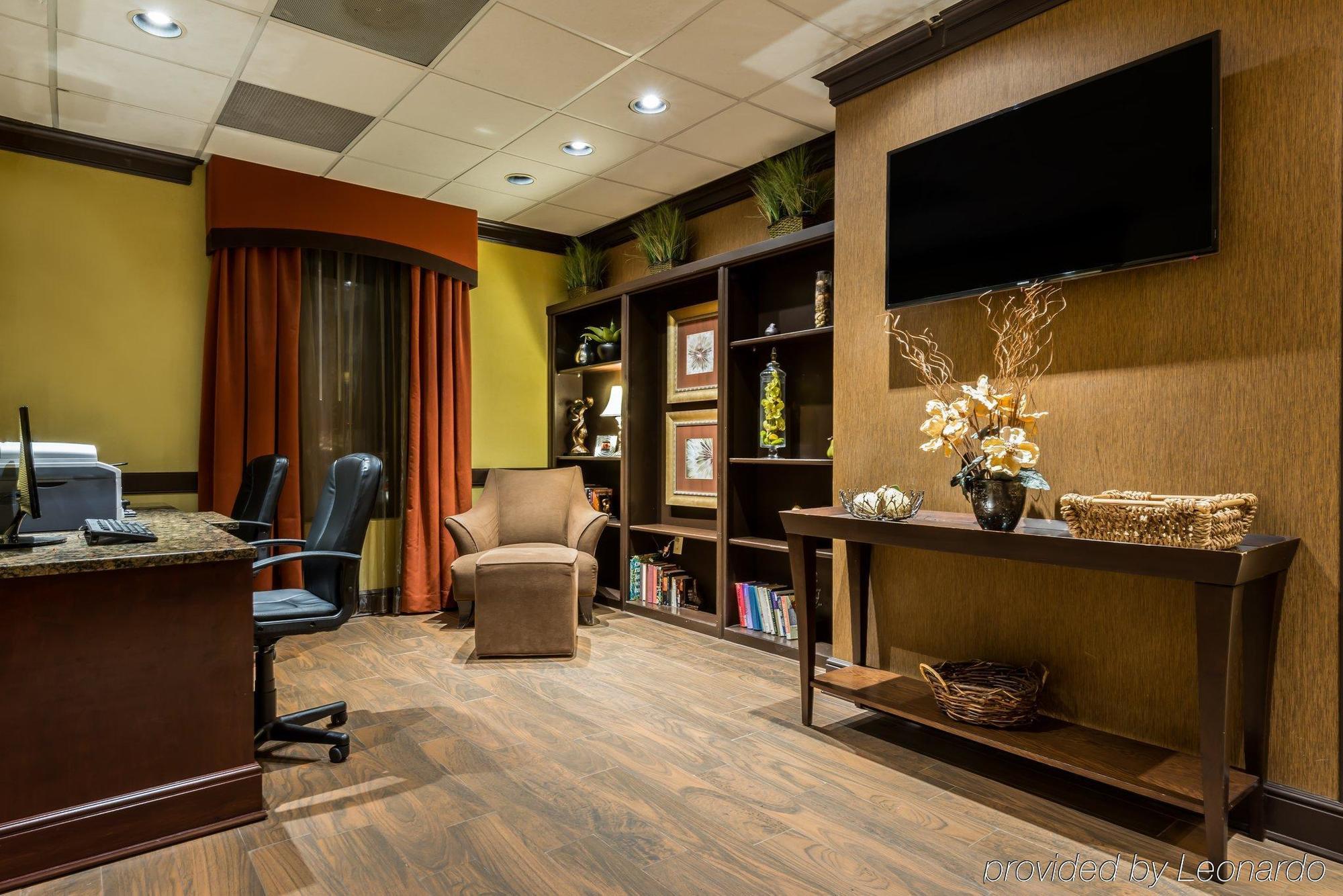 Holiday Inn Express Atlanta Airport-College Park By Ihg Εξωτερικό φωτογραφία