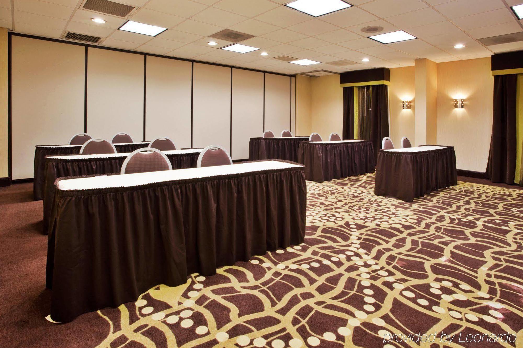 Holiday Inn Express Atlanta Airport-College Park By Ihg Εξωτερικό φωτογραφία